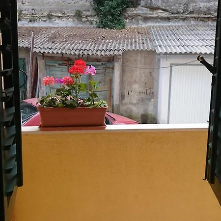 Apartment With Wifi - 12154